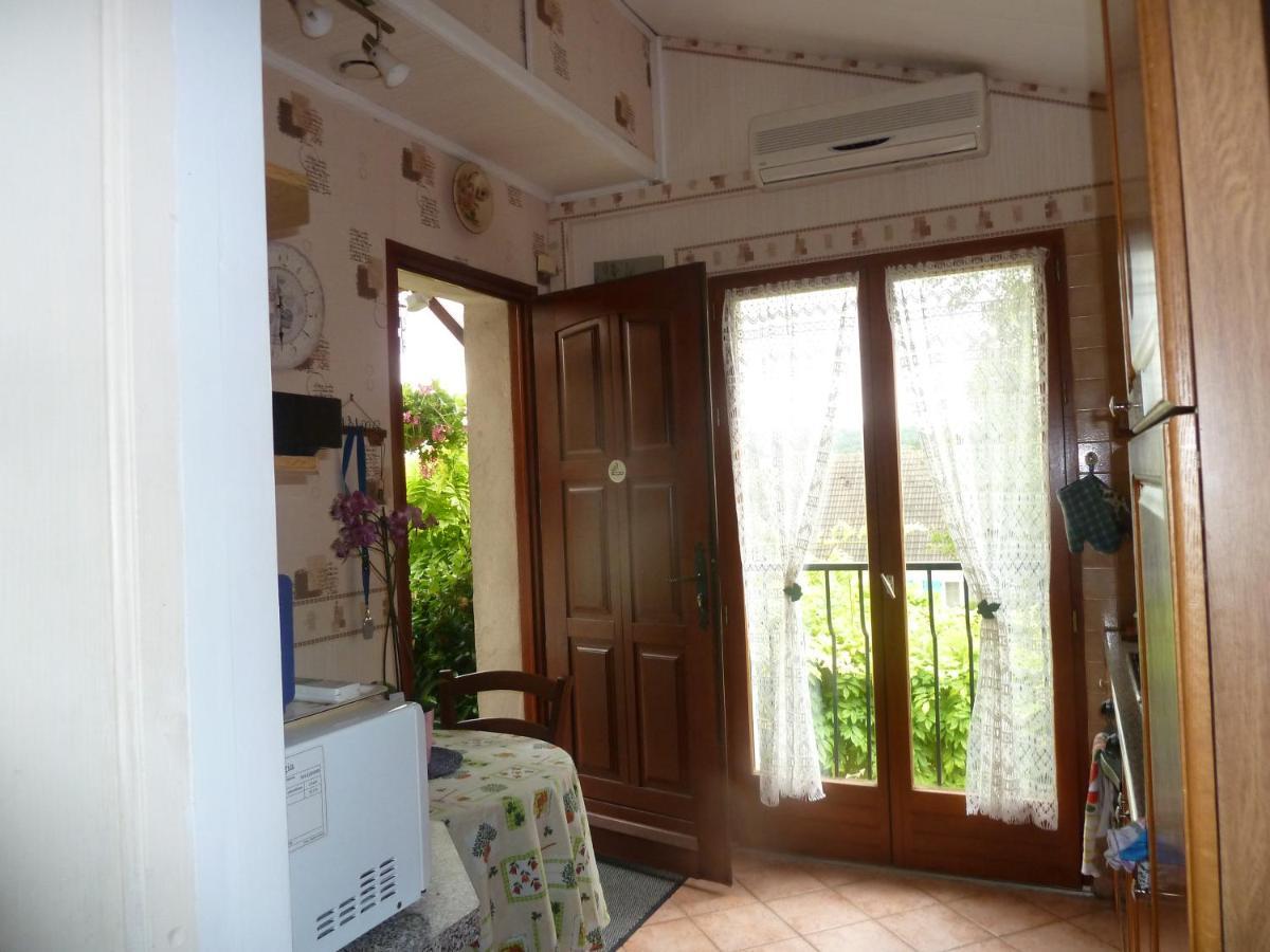 Les Iris Holiday home Crecy-la-Chapelle